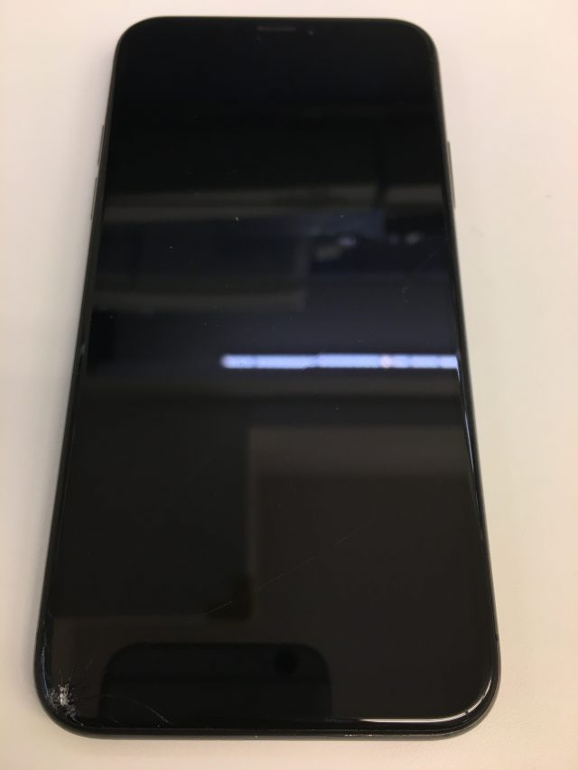 iPhoneX　ゴーストタッチ　修理前