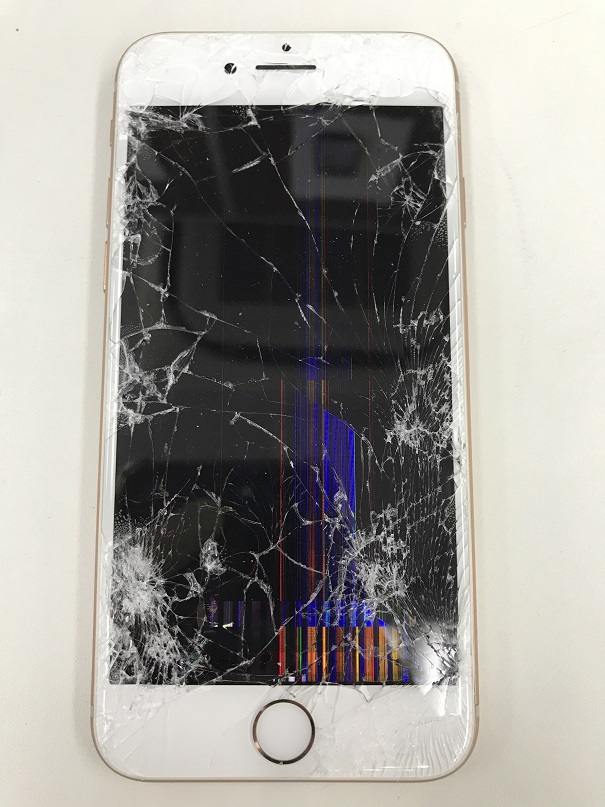 iPhone8液晶交換修理
