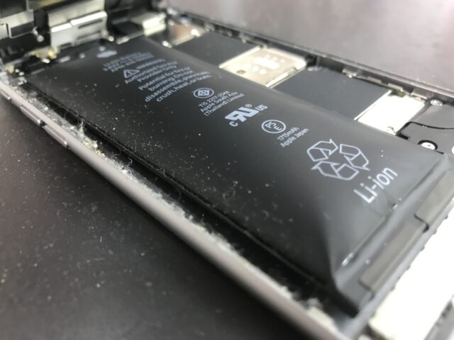 iPhone 6s バッテリー交換修理